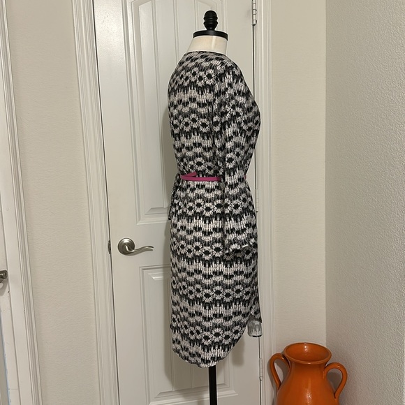 Black and White Print Shirt Dress - Picture 5 of 8